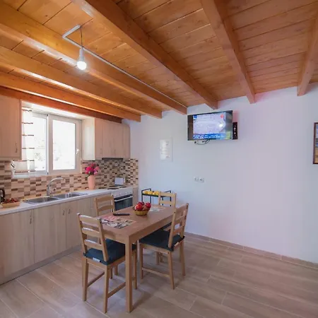 Guest house Basil & Guest House