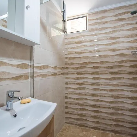 Guest house Basil & Guest House *